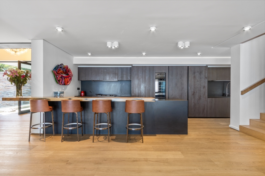 5 Bedroom Property for Sale in Camps Bay Western Cape